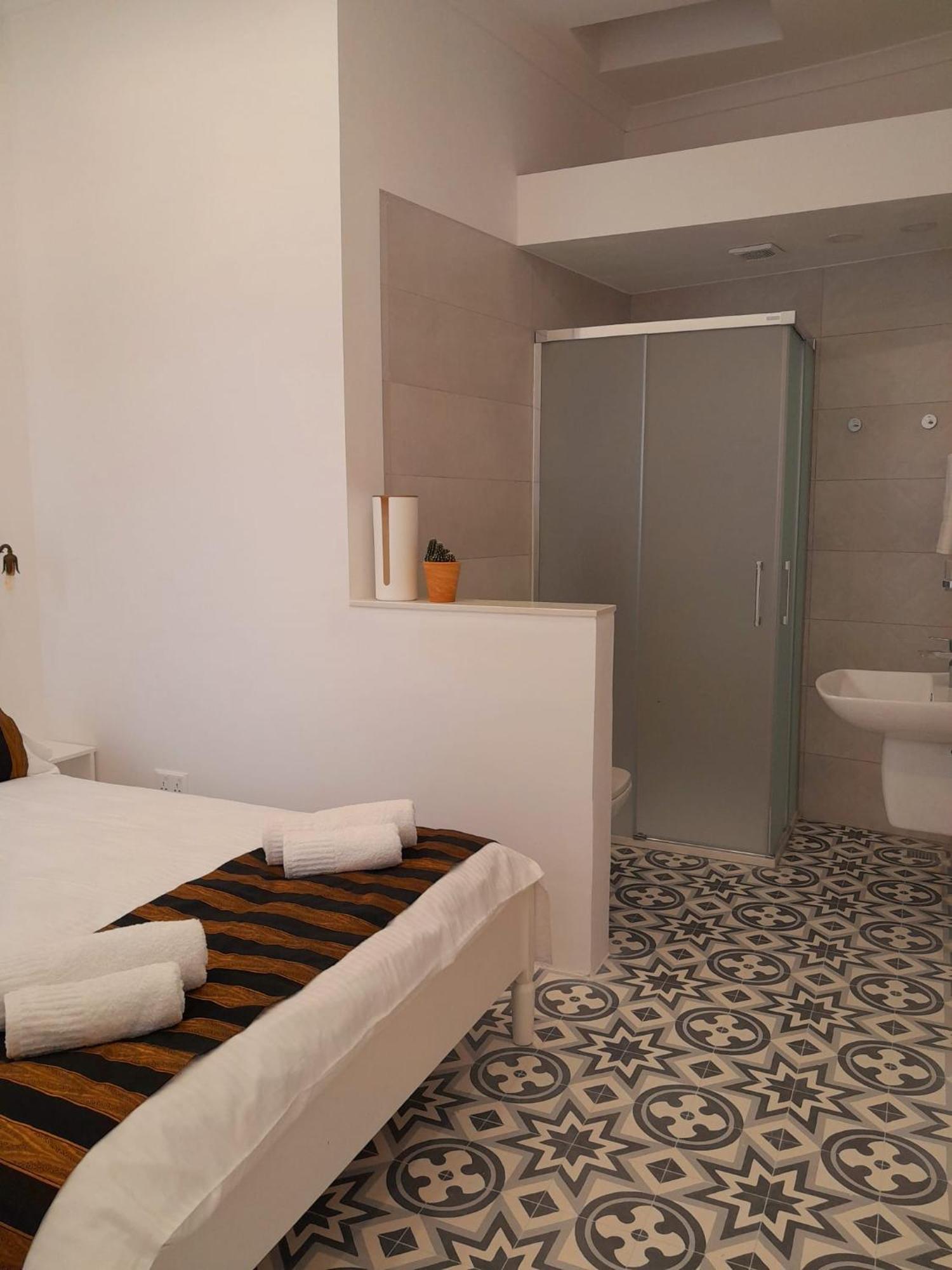 Charming Town House In Cospicua, Valperga Rooms Exterior photo